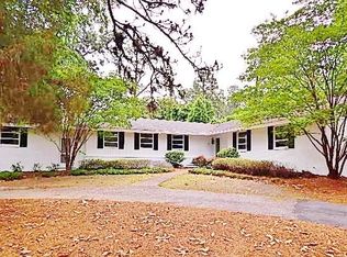 30 McDonald Rd W, Pinehurst, NC 28374