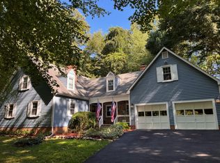 7650 Burnt Tree Dr, Manassas, VA 20111