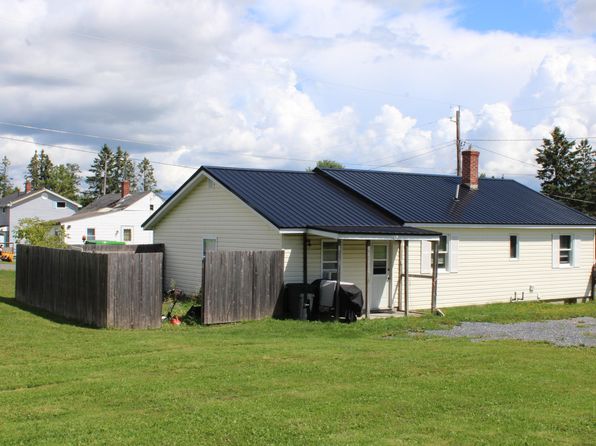 46 Huggard Avenue, Limestone, ME 04750