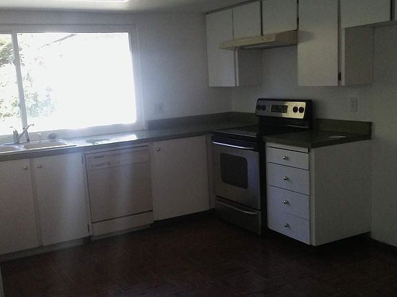 3rd image of 2009 Sultana Dr