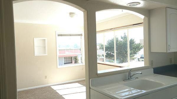2nd image of 142 Windward Ave APT 6