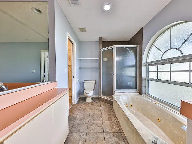 3901 Loquat Rd — Photo 13