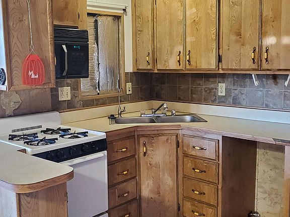 4th image of 32998 E Highway 80 Unit 2