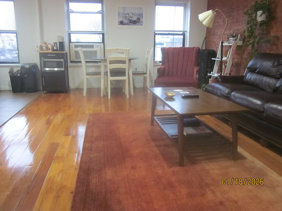 1st image of 630 Willoughby Ave APT 4