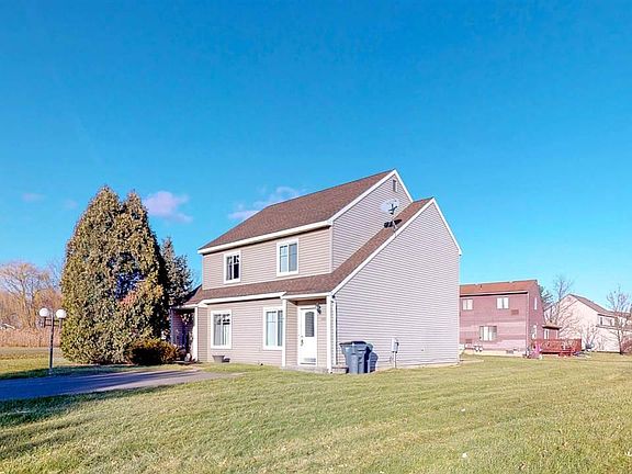 4th image of 49 Suncrest Dr