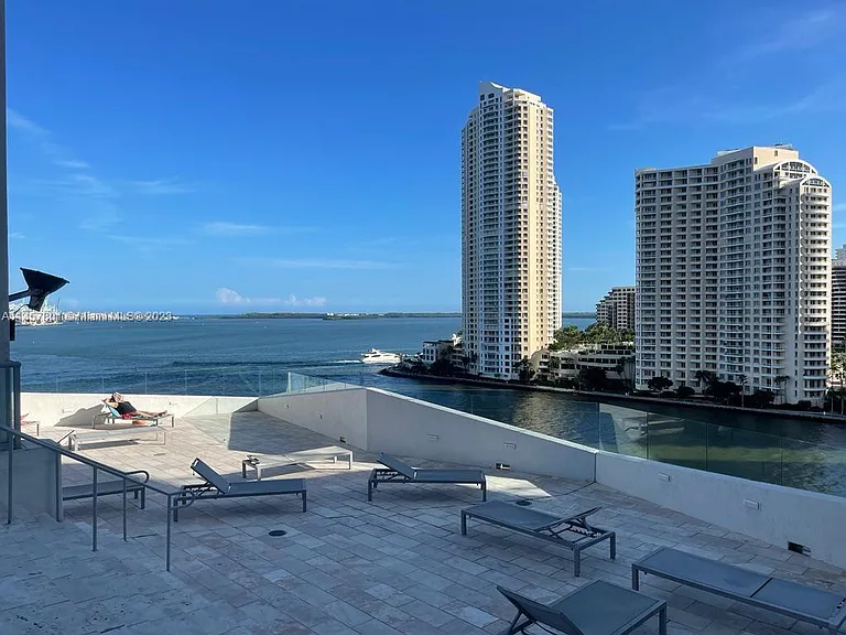 325 Biscayne Blvd #3716 — Photo 17
