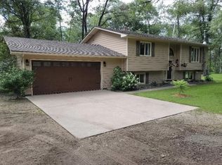 12384 Sunset Dr, Crosslake, MN 56442