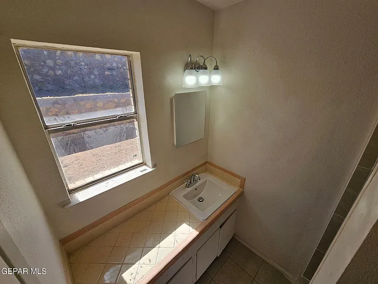 8833 Celestial Pl — Photo 19
