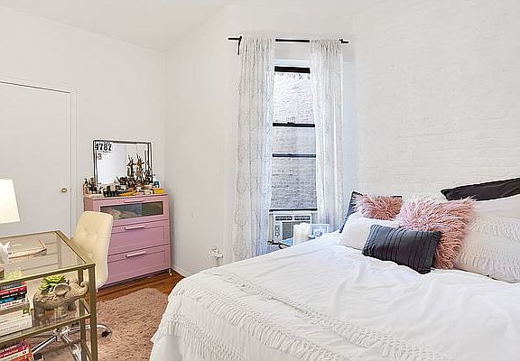 5th image of 949 Columbus Ave APT 5