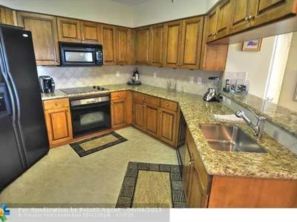 347 N New River Dr E APT 910, Fort Lauderdale, FL 33301