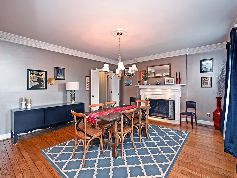 12046 Timberlake Dr — Photo 9