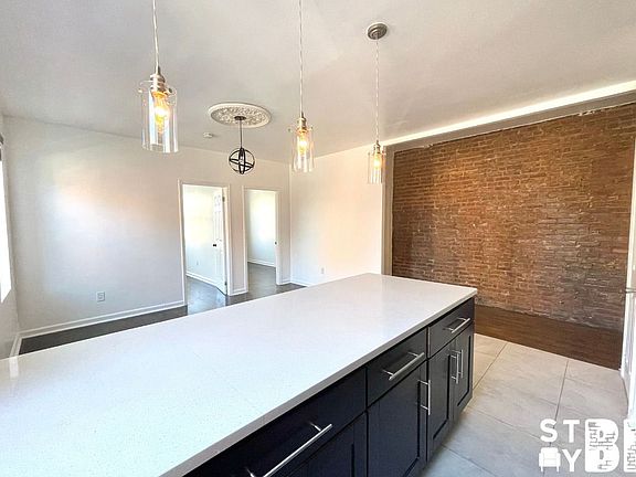 5th image of 265 Quincy St #1F