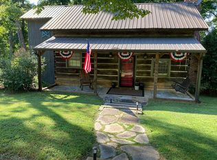 726 Normandy Trl, Lavonia, GA 30553