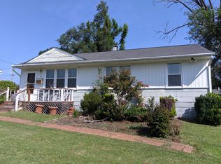 113 James Ave, Waynesboro, VA 22980