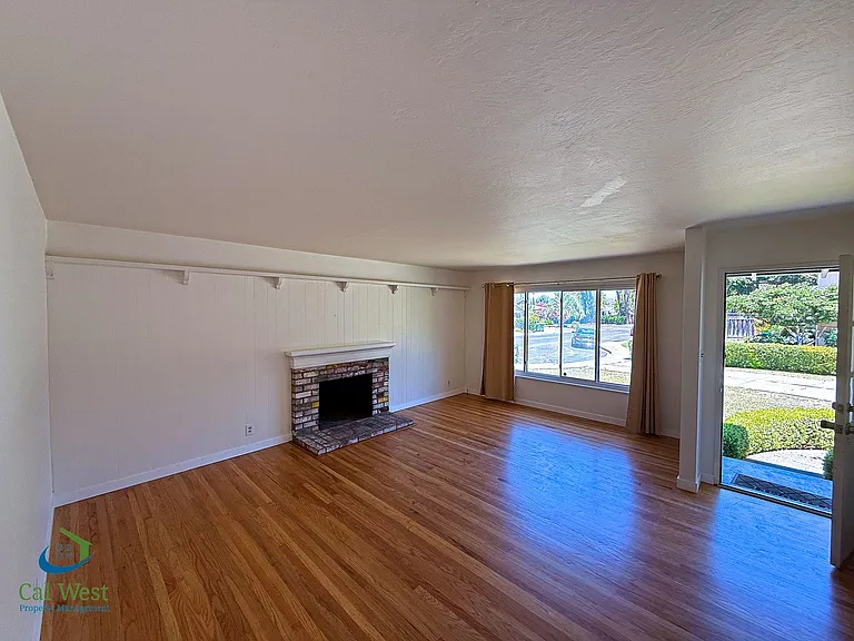 3174 Colfax Ct — Photo 3