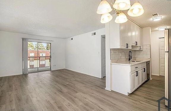 4th image of 7755 E Quincy Ave #301