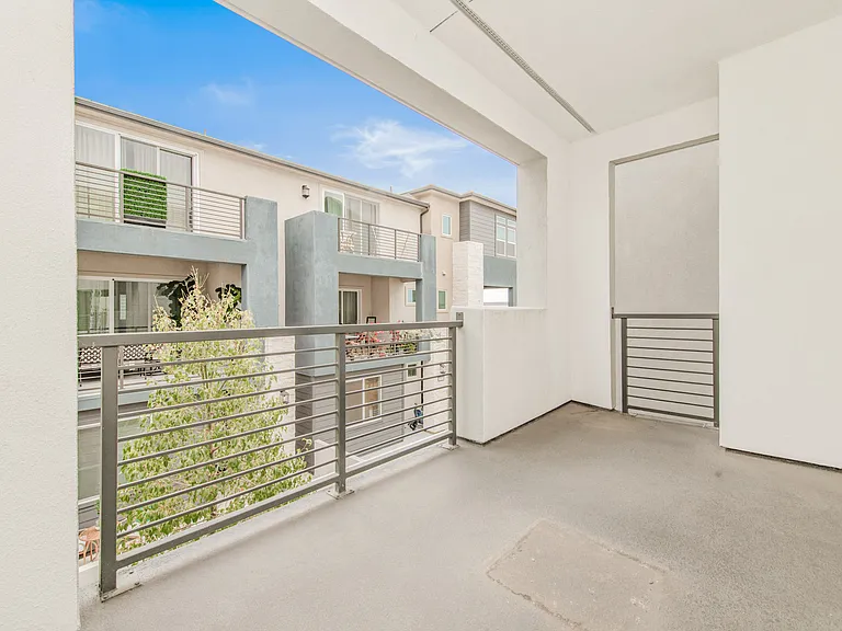 126 Abacus — Photo 22