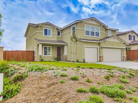 2nd image of 5514 Lipizzaner Cir