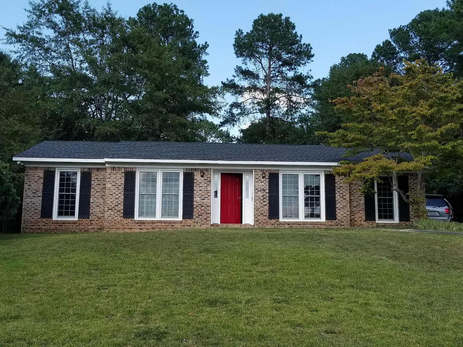 3 bed, 1696 sqft, $1,950 — Photo 1