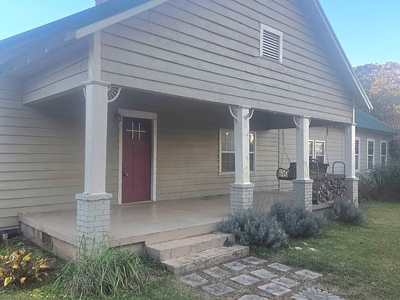 2nd image of 1051 Gage Dr