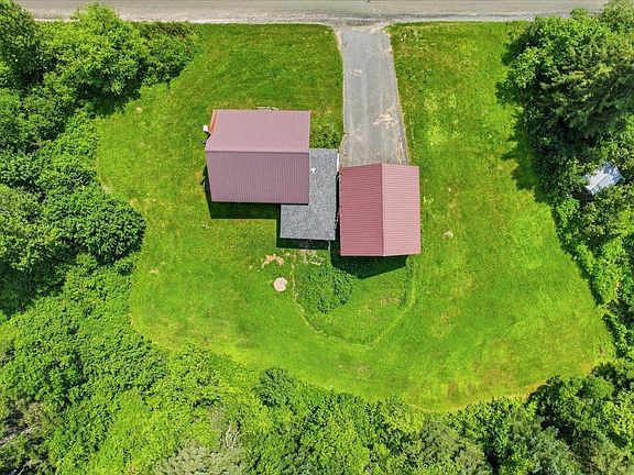 4th image of 24 Turnpike Road