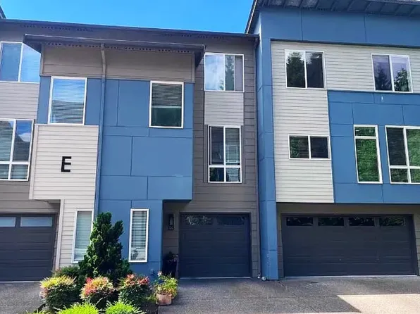 16201 Meadow Rd Unit E2, Lynnwood, WA 98087