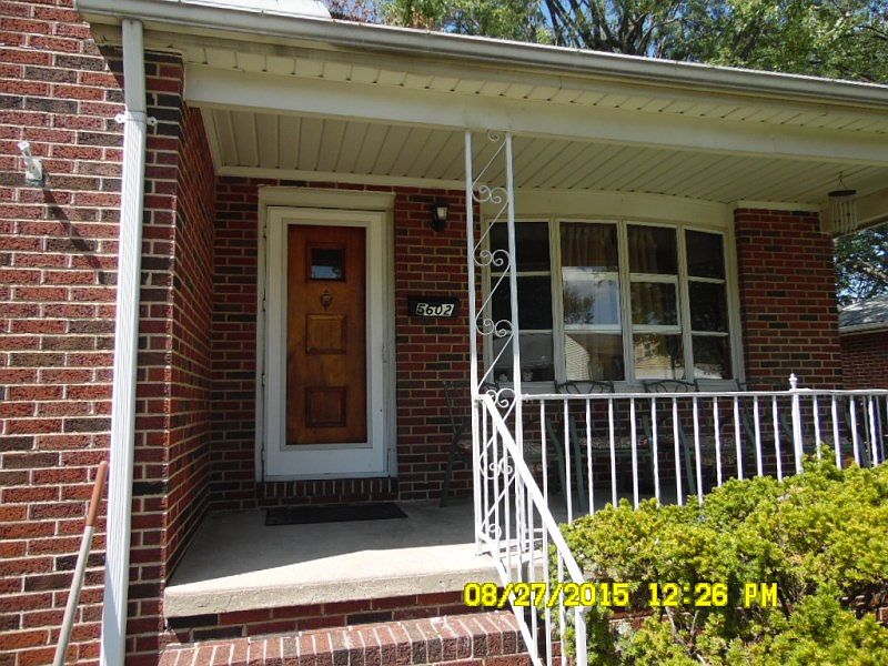 2nd image of 5602 Park Rd