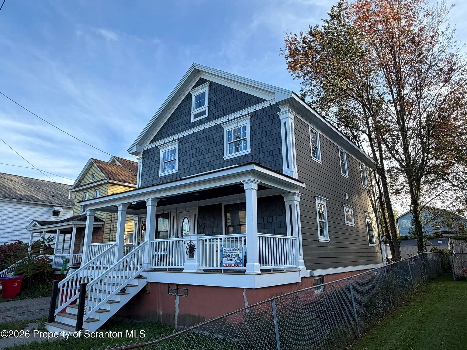 2 bed, 1.0 bath, 900 sqft, $1,400 — Photo 2