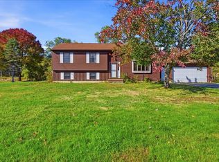 37 Meadow Lane, Auburn, ME 04210