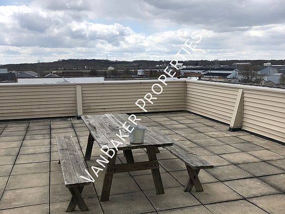 5th image of 553 W Tuscarawas Ave APT 401