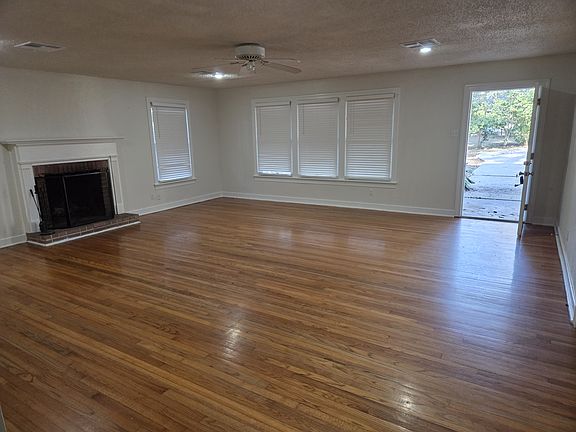 5th image of 5174 Houston Dr