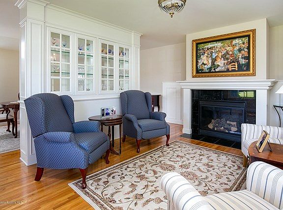 2nd image of 4807 Indianola Way