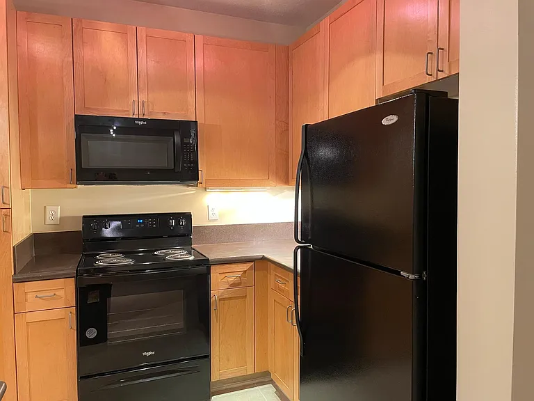 400 17th St NW #2222 — Photo 11