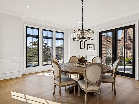 33rd image of 4520 Shys Hill Rd