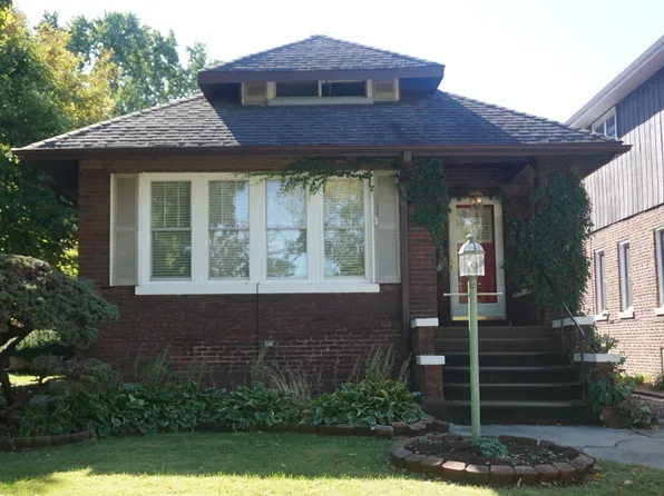 2263 W 109th St, Chicago, IL 60643