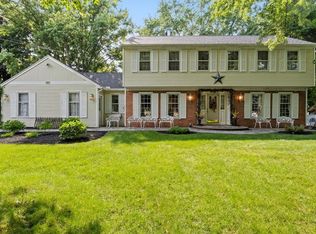 397 East St, Pittsford, NY