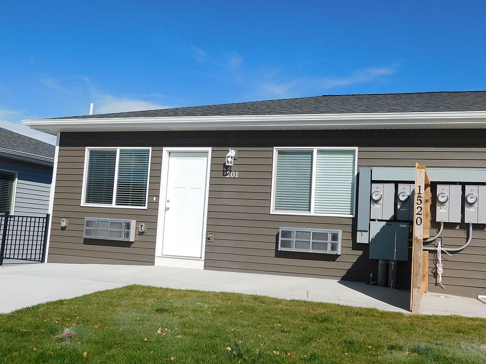 1st image of 1520 Aryn Ln #201