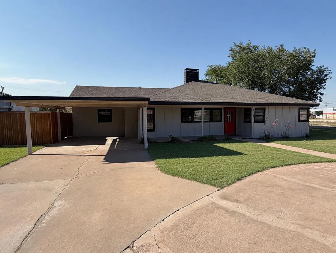 4 bed, 3.0 bath, $3,400 — Photo 2