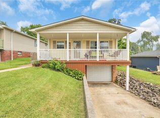 2426 Hartford Ave, Zanesville, OH 43701