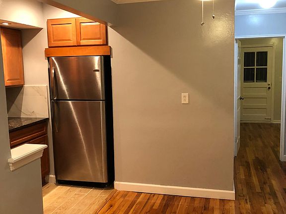 2nd image of 3127 Tiemann Ave