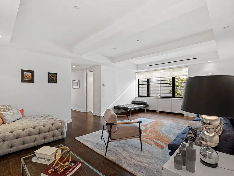 61 5th Ave #2 — Photo 10
