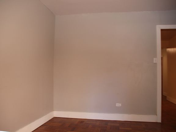 4th image of 535 Parkside Ave APT 6K
