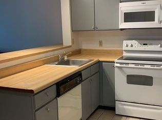 1342 Hunters Rd APT B, Harrisonburg, VA 22801