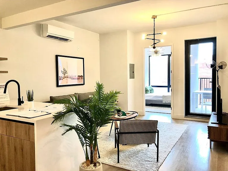 2708 Snyder Ave #418 — Photo 2