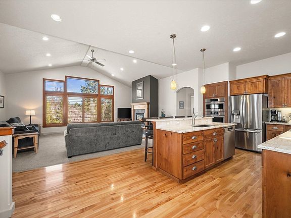 5th image of 11113 E Gertrude Dr