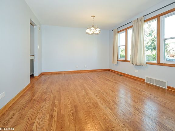 2nd image of 7727 Laramie Ave