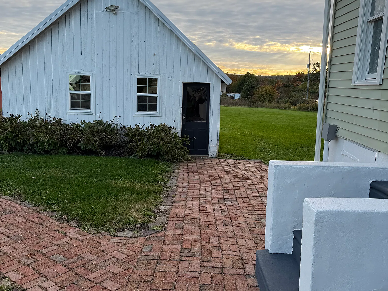 Durham Rd, Kintnersville — Photo 3