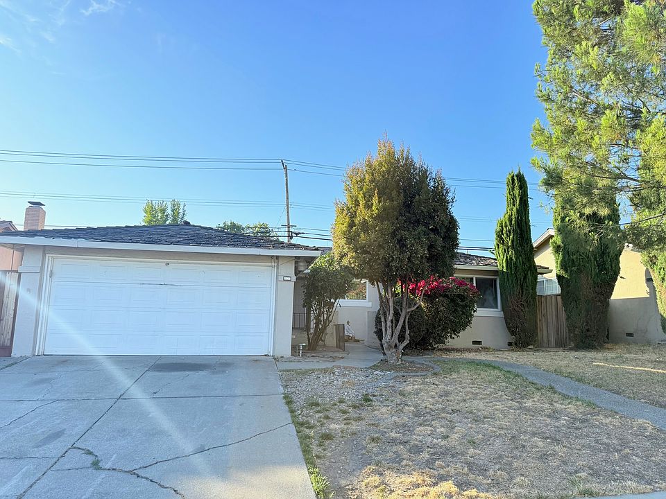 1st image of 3133 Kermath Dr