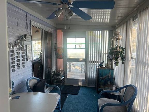 4th image of 9014 Bolton Ave #122