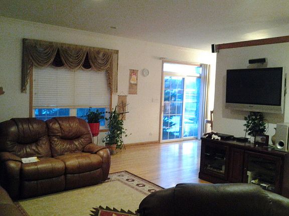 2nd image of 1429 E Katie Ln